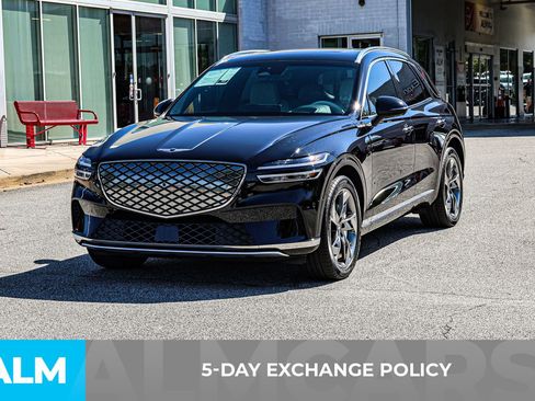 Used 2024 Genesis Electrified GV70 Advanced w/ Prestige Package image 4