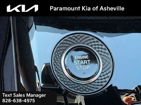 New 2025 Kia Niro SX image 14