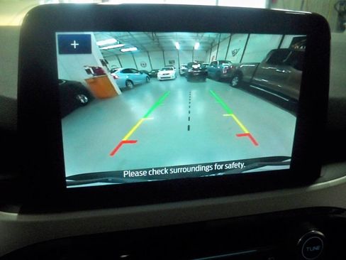 Used 2022 Ford Escape SE w/ Convenience Package image 6