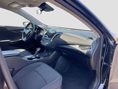 Used 2025 Chevrolet Malibu LT FWD image 27