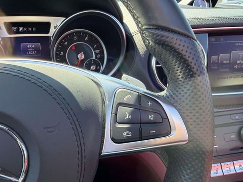 Used 2018 Mercedes-Benz SL 550 image 25
