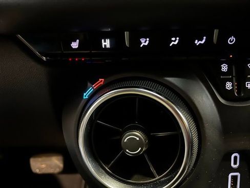 Used 2024 Chevrolet Blazer LT w/ Convenience Package image 20