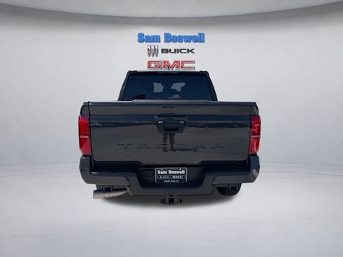Used 2025 Toyota Tacoma SR5 RWD image 8