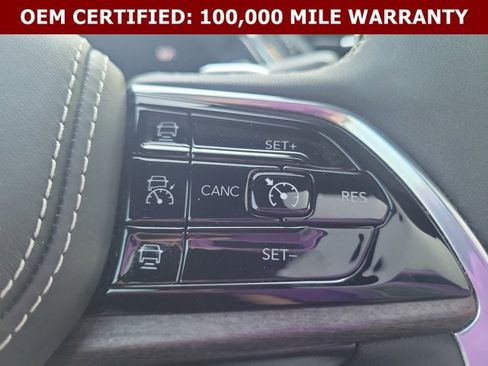 Used 2023 Jeep Grand Cherokee L Overland AWD/4WD image 33