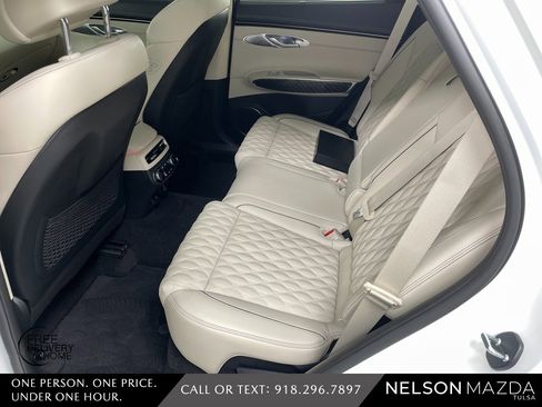 Used 2025 Genesis GV70 3.5T Sport w/ Sport Prestige Package image 36