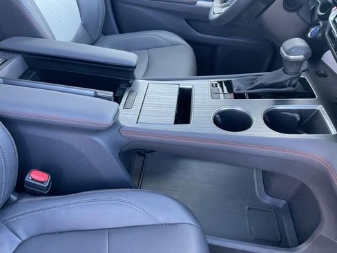 Used 2024 Toyota Sienna XSE w/ XSE Plus Package image 21