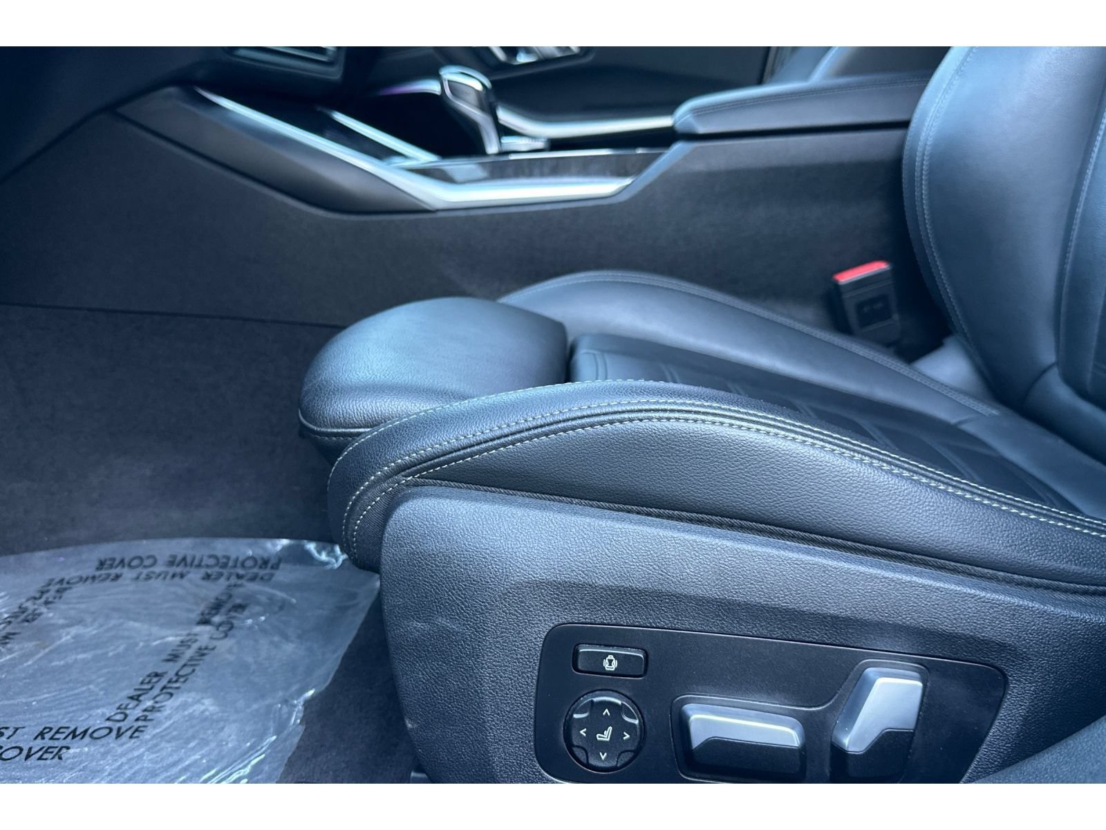 Used 2019 BMW 330i Sedan w/ Premium Package RWD image 13