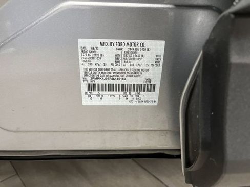 Used 2024 Ford Edge SEL w/ Convenience Package image 39