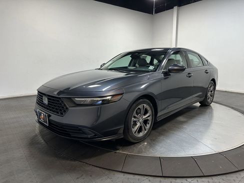 Certified 2023 Honda Accord EX image 1