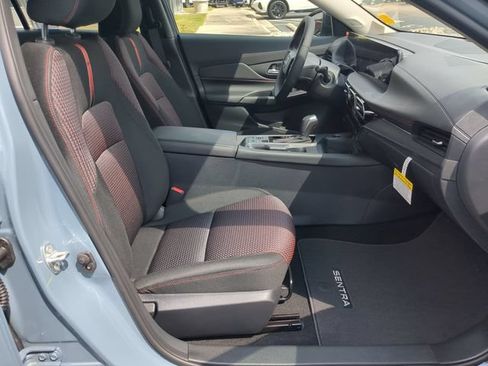 New 2026 Nissan Sentra SR w/ SR All Weather Package FWD image 31