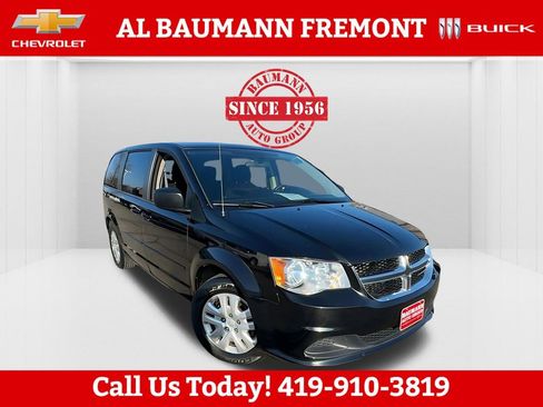 Used 2016 Dodge Grand Caravan SE w/ Quick Order Package 29E SE image 4
