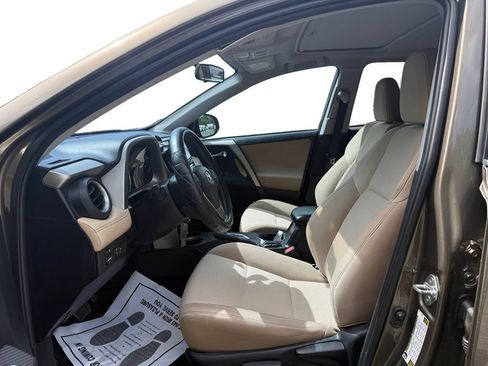 Used 2014 Toyota RAV4 XLE FWD image 9