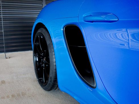 Used 2024 Porsche 718 Boxster GTS image 25