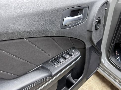 Used 2023 Dodge Charger SXT image 11