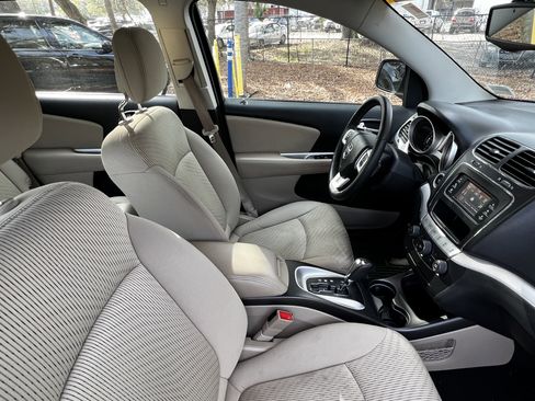 Used 2014 Dodge Journey American Value Package w/ Flexible Seating Group image 45