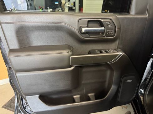 Used 2019 GMC Sierra 1500 AT4 w/ AT4 Premium Package image 18