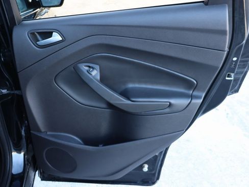 Used 2018 Ford Escape SE w/ SE Sync 3 Package image 24