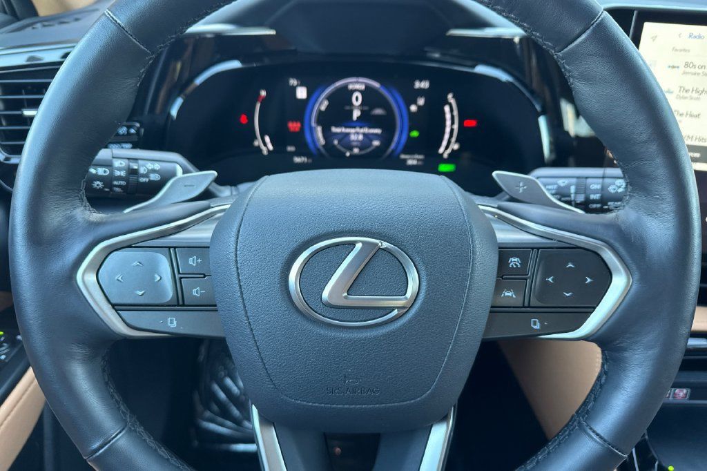 Certified 2026 Lexus NX 350h AWD w/ Accessory Package (2T) image 27