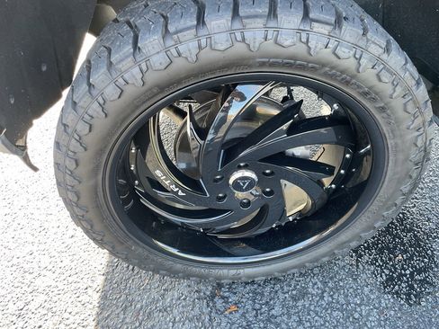 Used 2019 Chevrolet Silverado 1500 RST w/ All-Star Edition image 12