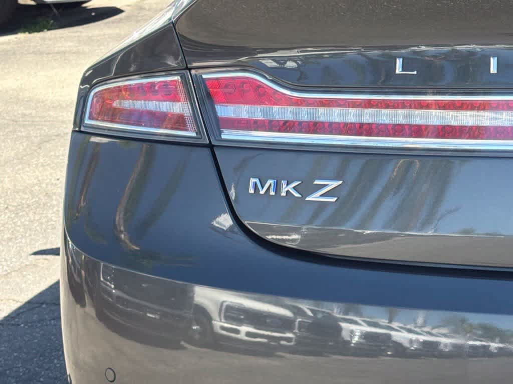 Used 2017 Lincoln MKZ Premiere FWD image 16