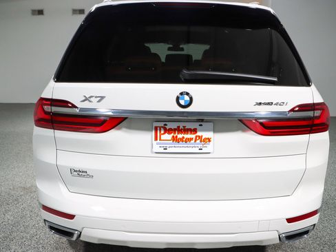 Used 2022 BMW X7 xDrive40i image 8