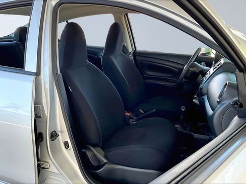 Used 2013 Nissan Versa S Plus image 22