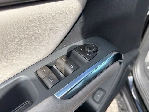 New 2026 Chevrolet Traverse LT AWD/4WD image 11