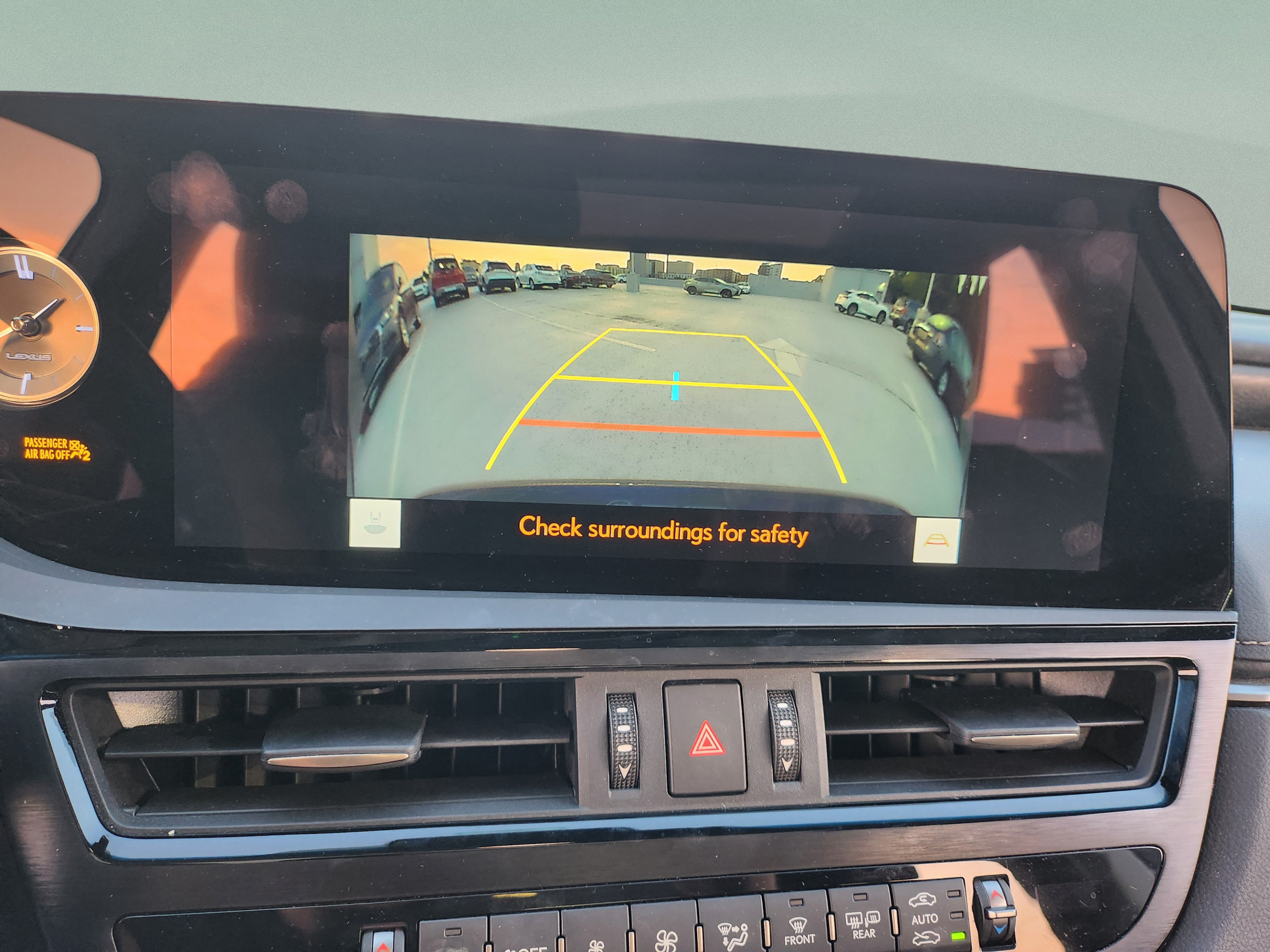 Certified 2024 Lexus ES 350 w/ Technology Package FWD image 16