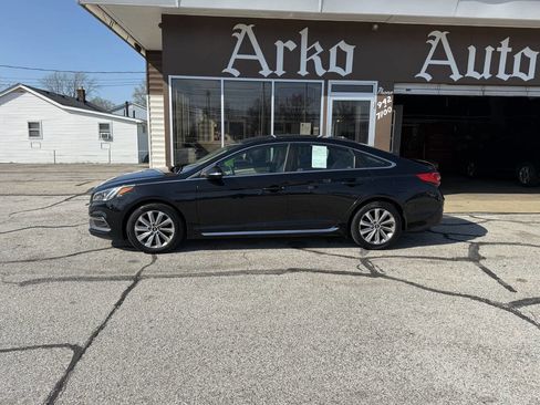 Used 2016 Hyundai Sonata Sport image 6