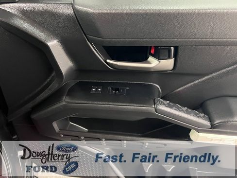 Used 2024 Toyota Tacoma TRD Off-Road image 34