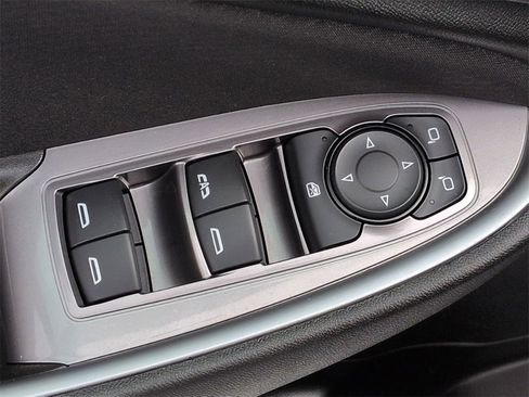 Used 2024 Chevrolet Malibu LT image 15