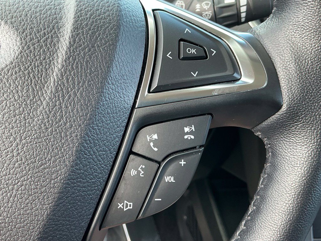 Used 2023 Ford Edge Titanium AWD/4WD image 30