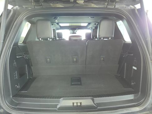 Used 2019 Ford Expedition Limited w/ Equipment Group 303A AWD/4WD image 26