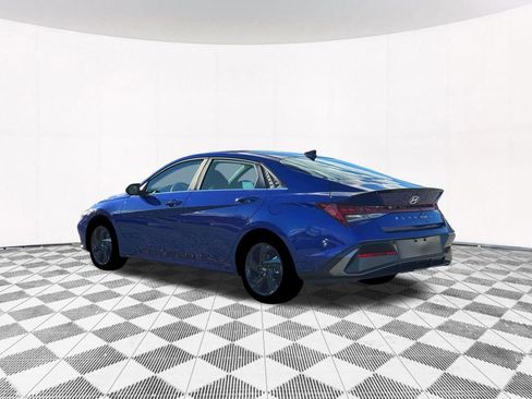New 2026 Hyundai Elantra SEL Sport Premium FWD image 6