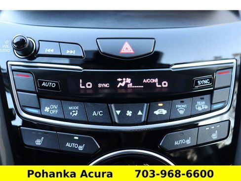 Used 2024 Acura RDX SH-AWD image 16