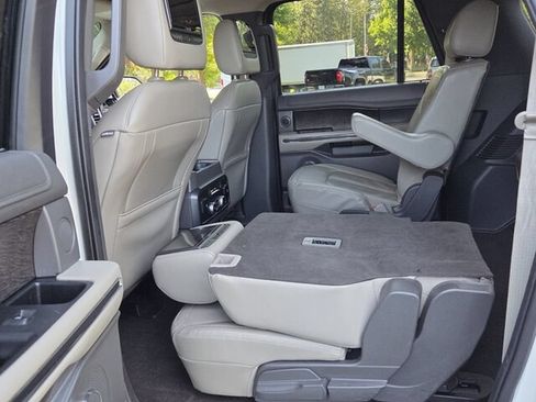 Used 2021 Ford Expedition Max Limited AWD/4WD image 8