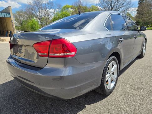 Used 2013 Volkswagen Passat 2.5 SE image 10