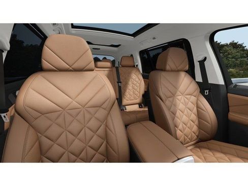 New 2026 BMW X7 xDrive40i w/ Premium Package image 11