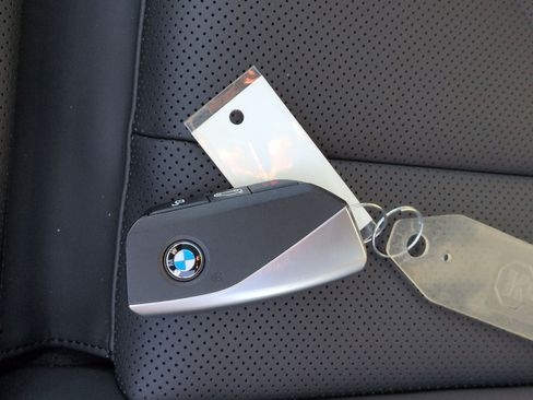 Used 2025 BMW X3 xDrive30i w/ Premium Package image 35