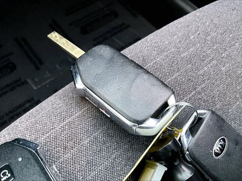 Used 2021 Kia Seltos S image 13