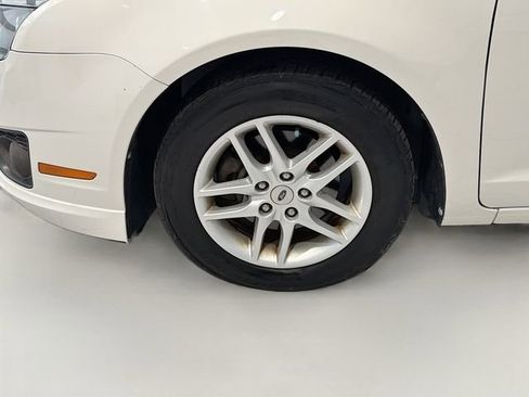 Used 2012 Ford Fusion S image 21