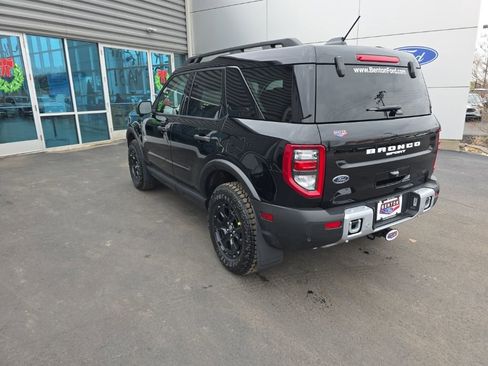New 2025 Ford Bronco Sport Outer Banks w/ Sasquatch Outer Banks Package AWD/4WD image 8