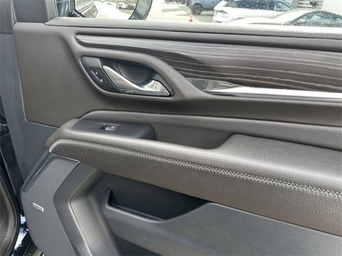 Used 2023 GMC Yukon Denali image 36