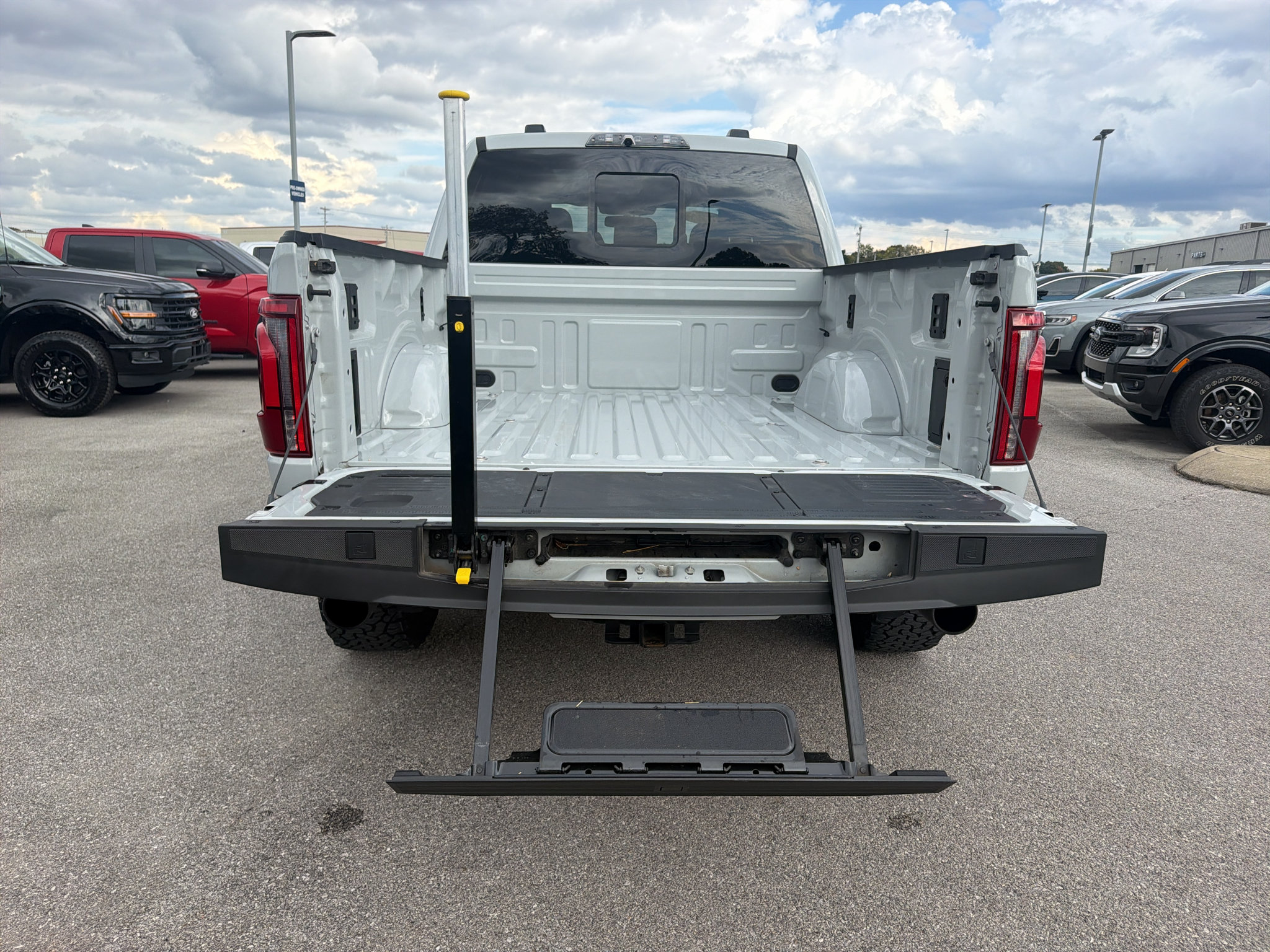 Certified 2026 Ford F150 Raptor AWD/4WD image 33