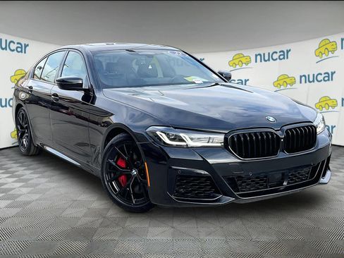 Used 2022 BMW M550i xDrive w/ Executive Package image 1