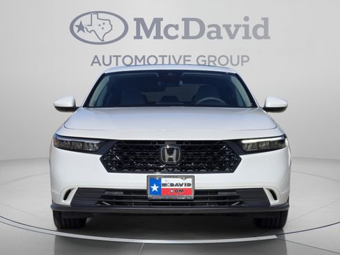 Certified 2023 Honda Accord EX image 8