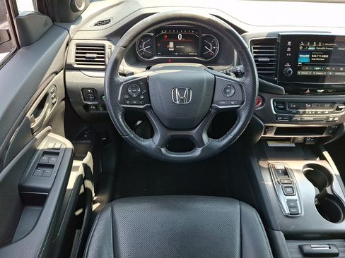 Certified 2023 Honda Passport EX-L image 11