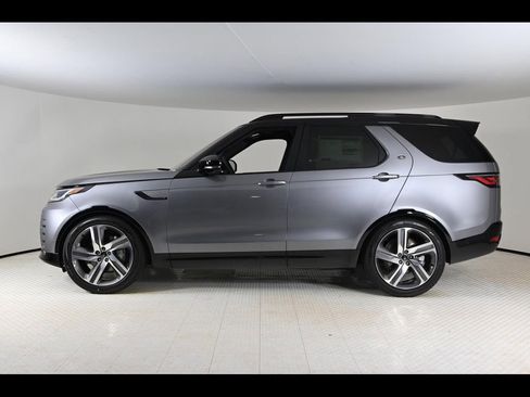 New 2026 Land Rover Discovery Dynamic SE AWD/4WD image 2