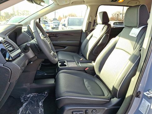 New 2026 Honda Odyssey Elite image 9