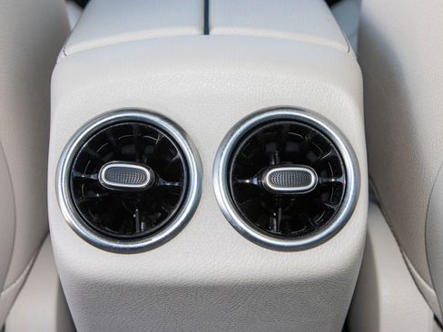 Used 2022 Mercedes-Benz A 220 image 18